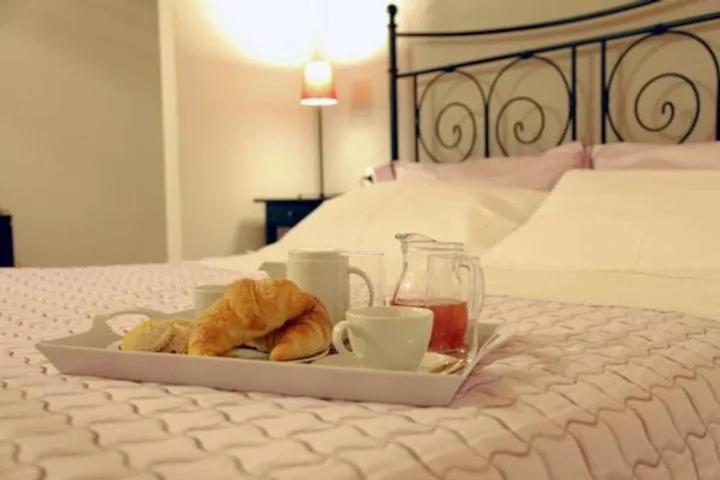 Le Malve Cave Retreat Hotel Matera Exterior photo